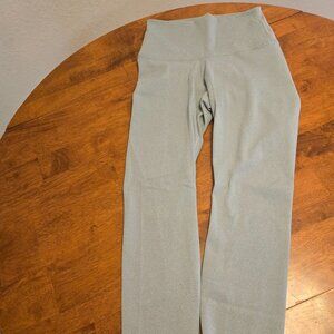 Nike Yoga Dri-Fit Workout Leggings (Small) NWOT